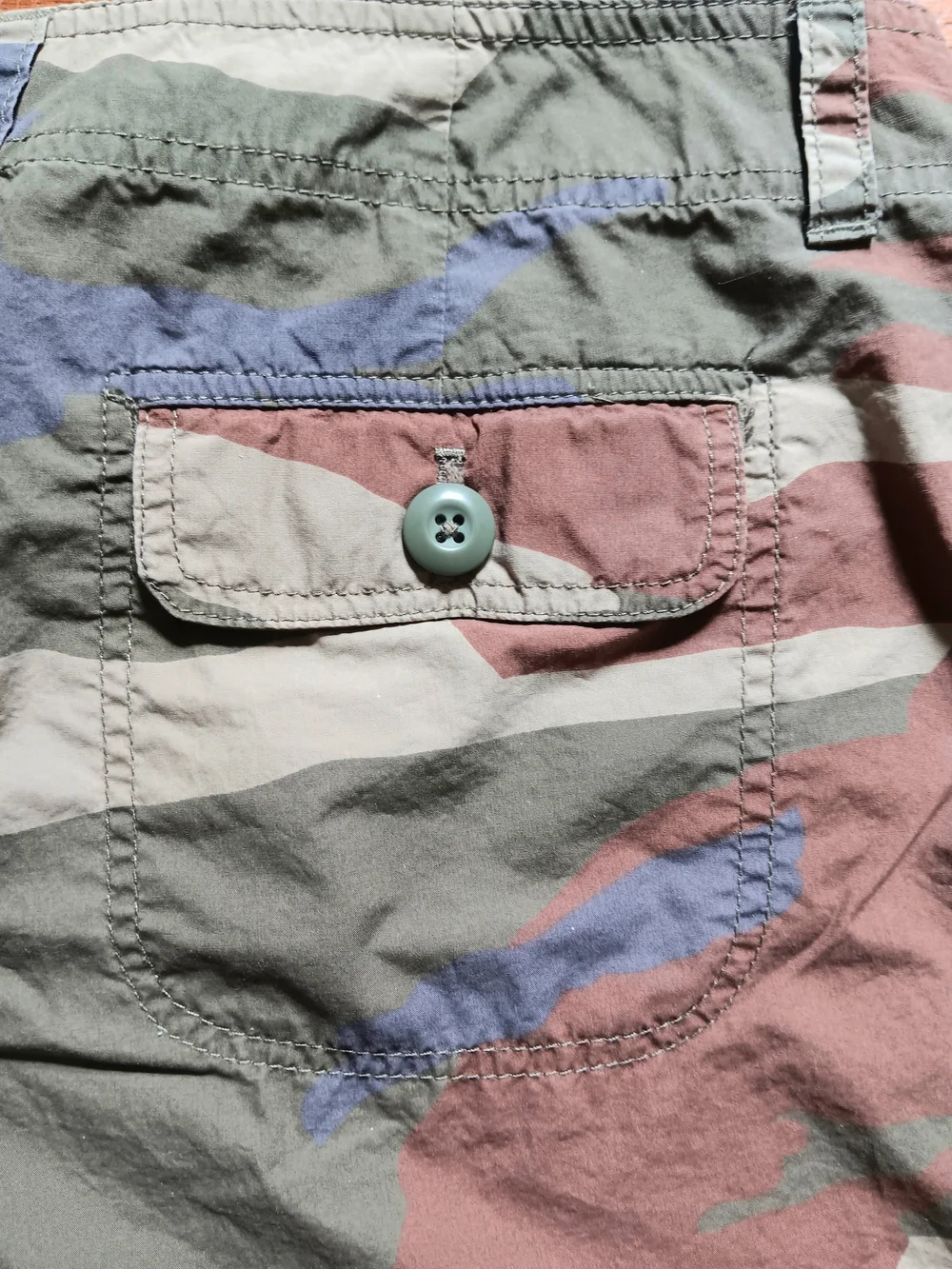 London Jean Women's Green Brown Purple Tan Camo Print Cargo Roll Up Shorts 14